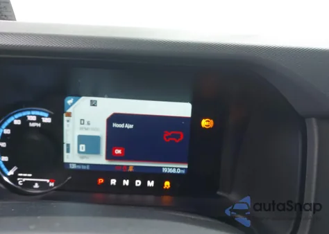 2024 Ford Bronco Black Diamond z USA, uszkodzony, nr VIN 1FMEE1BP2RLA30728